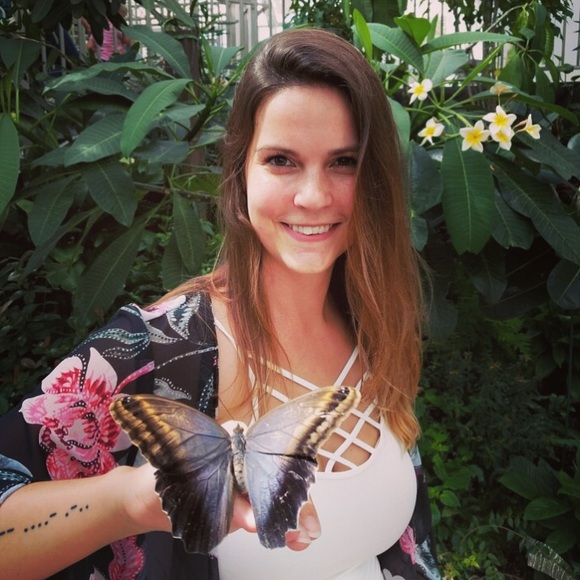 Meet your Posher, Michelle - Picture 1 of 1